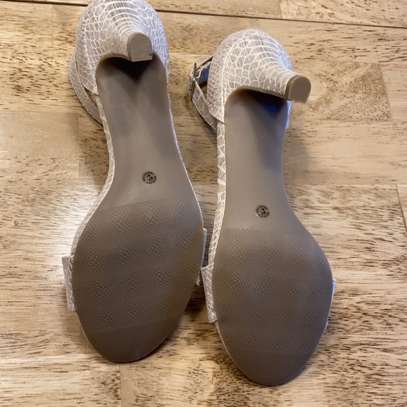 ANA A new approach heels - Picture 5 of 8